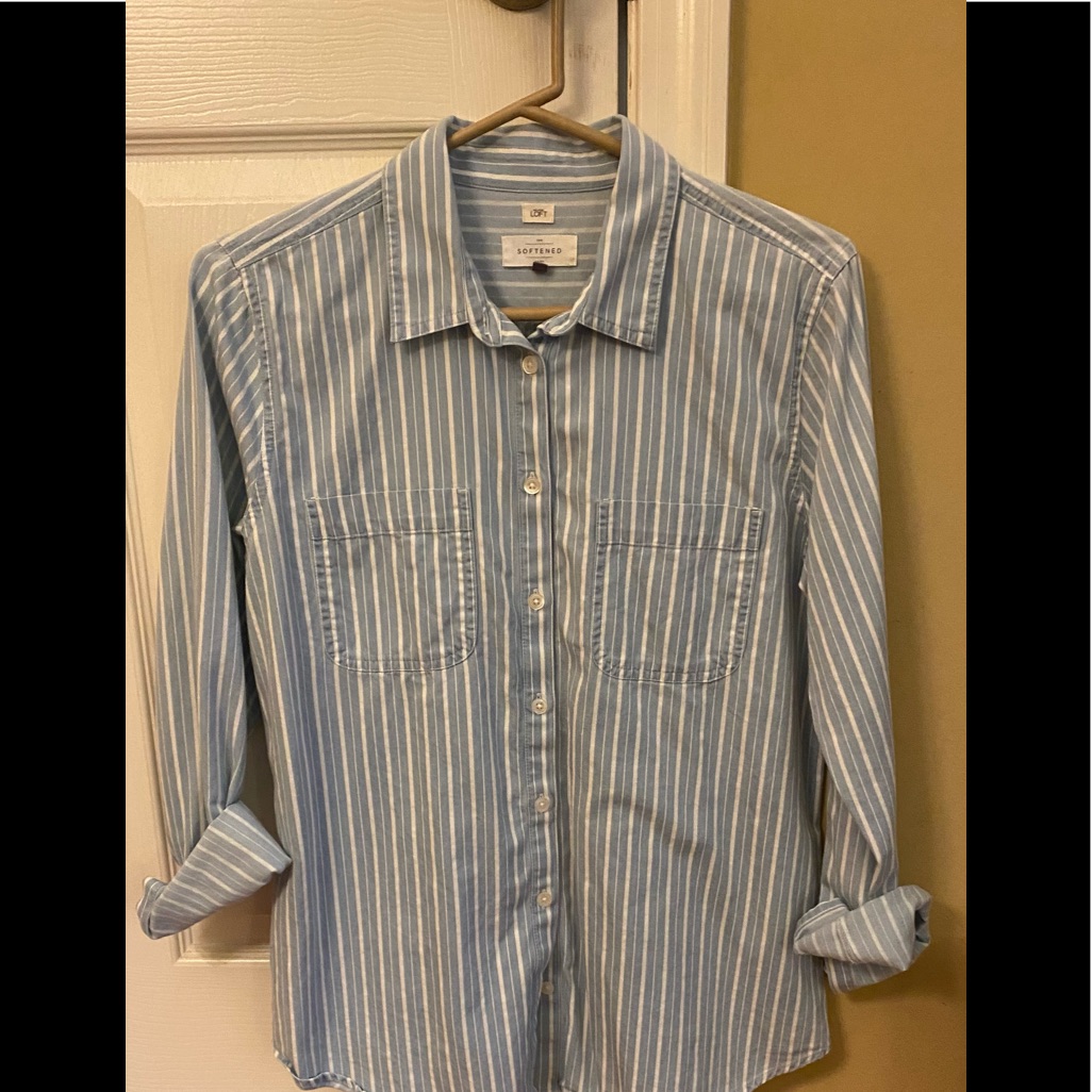 Loft Comfy Button Down M